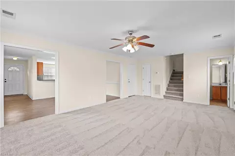 Living - 1064 Joyner St, Norfolk, VA 23513 photo 4 of 4