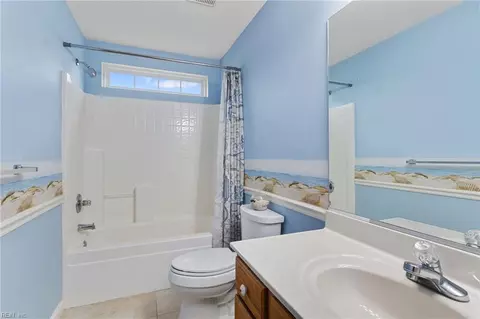Bath - 2140 Seastone Trce, Chesapeake, VA 23321 photo 1 of 5