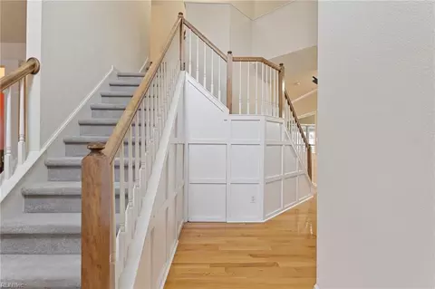 Entry Way - 2140 Seastone Trce, Chesapeake, VA 23321 photo 2 of 2