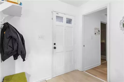 Entry Way - 823 Burton St, Hampton, VA 23666 photo 1 of 1