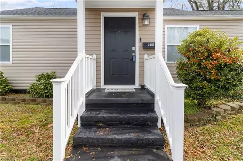 416 Alleghany Rd, Hampton, VA 23661 photo 2