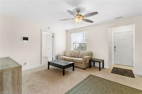 416 Alleghany Rd, Hampton, VA 23661 photo 9