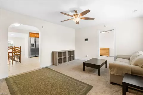 416 Alleghany Rd, Hampton, VA 23661 photo 7