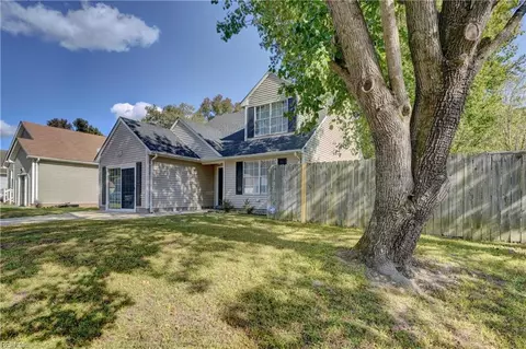 200 Widgeon Ct, Suffolk, VA 23434
