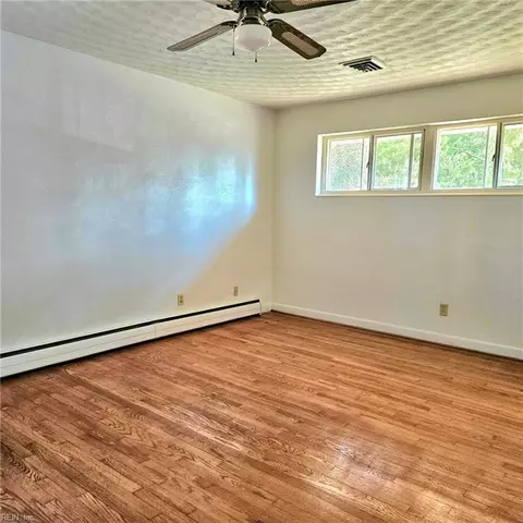 Bedroom - 5616 River Bluff Dr, Suffolk, VA 23435 photo 2 of 2