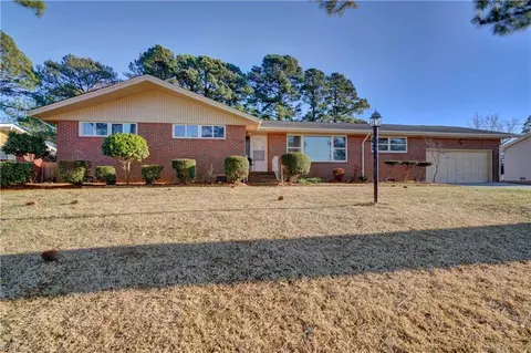 5616 River Bluff Dr, Suffolk, VA 23435