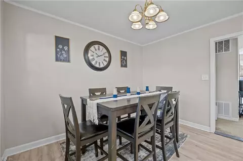 Dining - 1611 Briarfield Rd, Hampton, VA 23661 photo 2 of 2