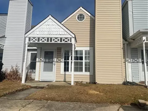 3852 Buchanan Dr, Virginia Beach, VA 23453
