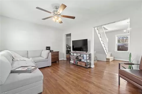 1605 Laurel Ave, Chesapeake, VA 23325
