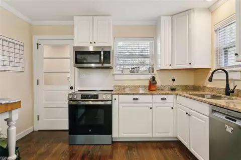 817 E Little Back River Rd, Hampton, VA 23669 photo 17