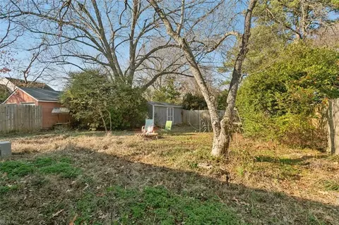 817 E Little Back River Rd, Hampton, VA 23669 photo 28