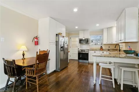 817 E Little Back River Rd, Hampton, VA 23669 photo 16