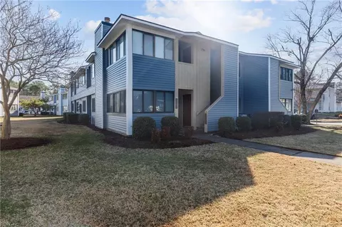 2926 Lyme Regis Quay Quay, Virginia Beach, VA 23452
