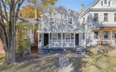921 27th St, Newport News, VA 23607