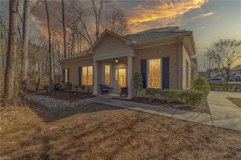1518 Long Parish Way, Chesapeake, VA 23320