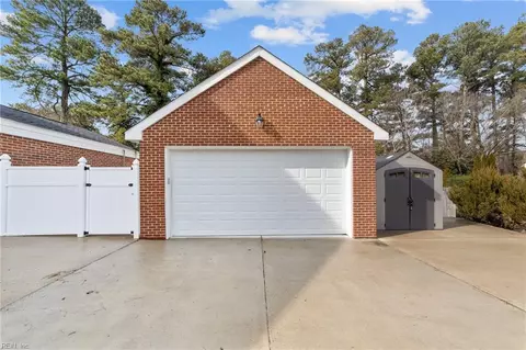 513 E Riverview Dr, Suffolk, VA 23434 photo 34