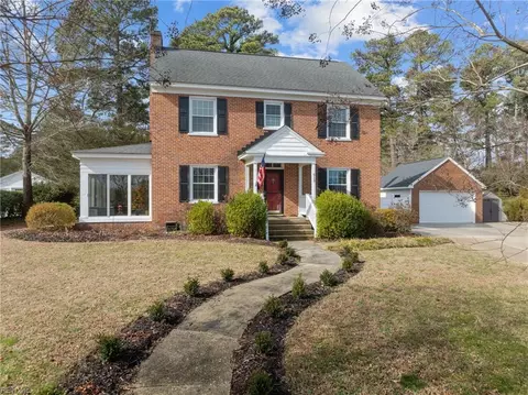 513 E Riverview Dr, Suffolk, VA 23434 photo 2