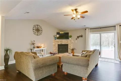 Other - 3 Boger Cir, Hampton, VA 23664 photo 1 of 10