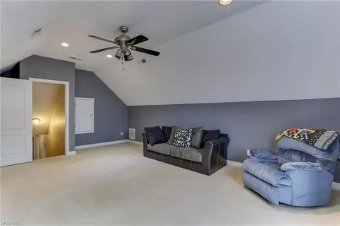 Other - 3 Boger Cir, Hampton, VA 23664 photo 9 of 10