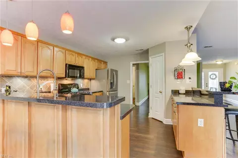 Kitchen - 3 Boger Cir, Hampton, VA 23664 photo 1 of 5