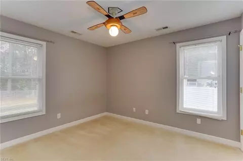 Bedroom - 3 Boger Cir, Hampton, VA 23664 photo 6 of 6
