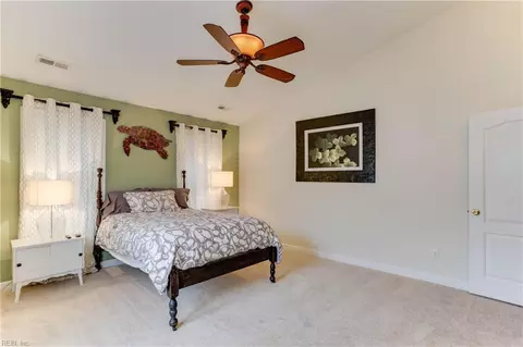 Bedroom - 3 Boger Cir, Hampton, VA 23664 photo 4 of 6