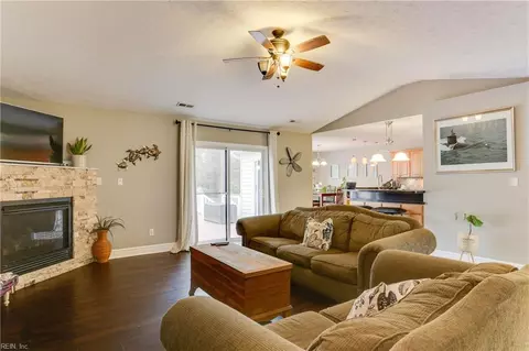 Other - 3 Boger Cir, Hampton, VA 23664 photo 2 of 10