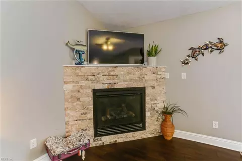 Other - 3 Boger Cir, Hampton, VA 23664 photo 5 of 10
