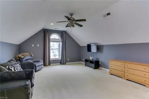 Other - 3 Boger Cir, Hampton, VA 23664 photo 8 of 10