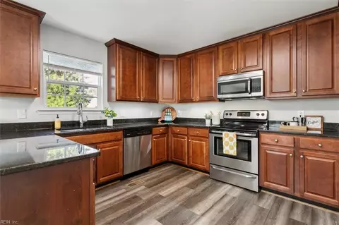 1805 Old Buckroe Rd, Hampton, VA 23664 photo 13