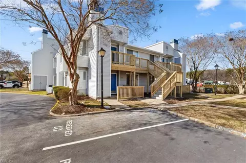 4716 Teal Duck Ct, Virginia Beach, VA 23462