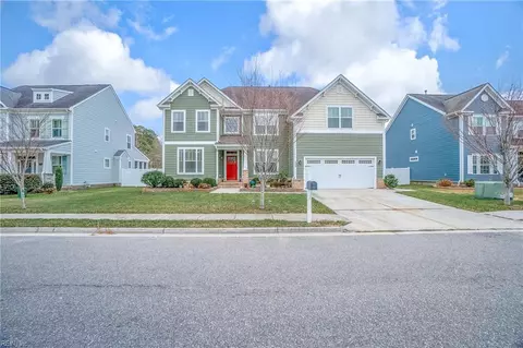133 Bella Dr, Chesapeake, VA 23322 photo 3