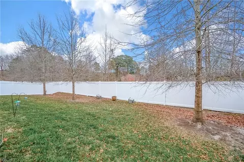 133 Bella Dr, Chesapeake, VA 23322 photo 30
