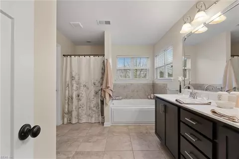 133 Bella Dr, Chesapeake, VA 23322 photo 26