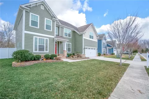 133 Bella Dr, Chesapeake, VA 23322 photo 2