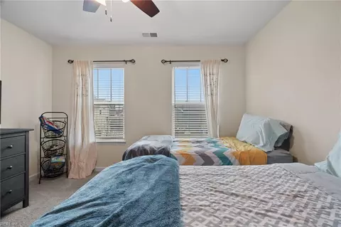 133 Bella Dr, Chesapeake, VA 23322 photo 20