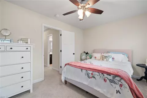 133 Bella Dr, Chesapeake, VA 23322 photo 16