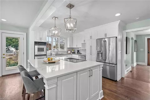 Kitchen - 1143 Lotus St, Hampton, VA 23663 photo 2 of 5