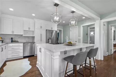 Kitchen - 1143 Lotus St, Hampton, VA 23663 photo 4 of 5