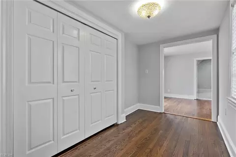 Entry Way - 1143 Lotus St, Hampton, VA 23663 photo 6 of 6