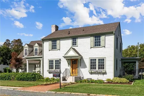 Exterior - 1143 Lotus St, Hampton, VA 23663 photo 2 of 11