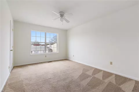10 Rotherham Ln, Hampton, VA 23666 photo 23