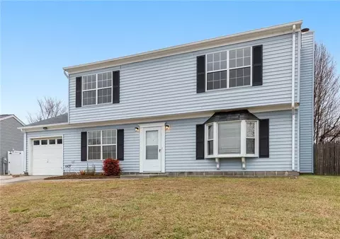 10 Rotherham Ln, Hampton, VA 23666