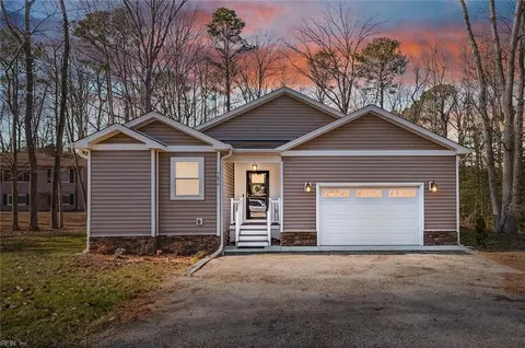 7676 Roaring Springs Rd, Gloucester, VA 23061