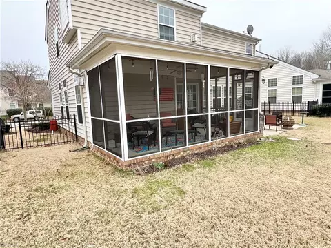 2004 Queens Point Dr, Suffolk, VA 23434 photo 33