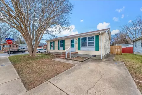 328 Webster St, Hampton, VA 23663