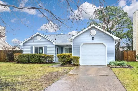 1824 Bloomfield Dr, Virginia Beach, VA 23453