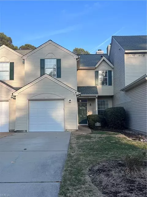 1302 Lake Dr, Newport News, VA 23602