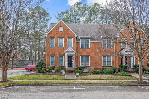 229 Herman Melville Ave, Newport News, VA 23606