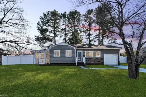 1021 Trestman Ave, Virginia Beach, VA 23464